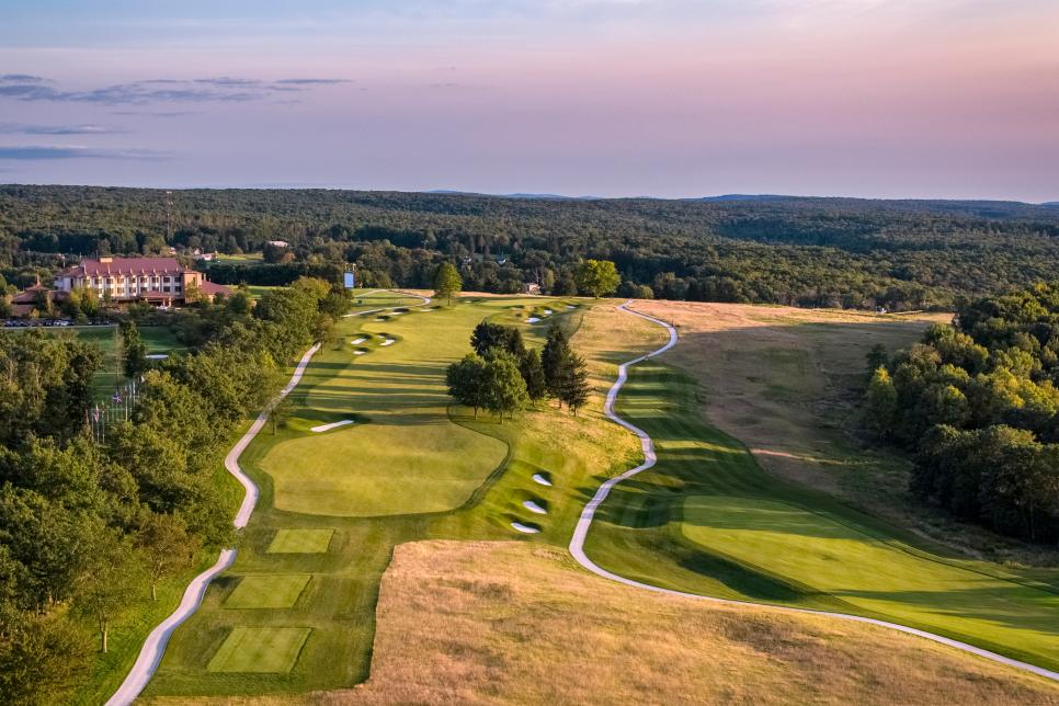 aerial-shot-of-nemacolin-shepherds-rock-golf-course