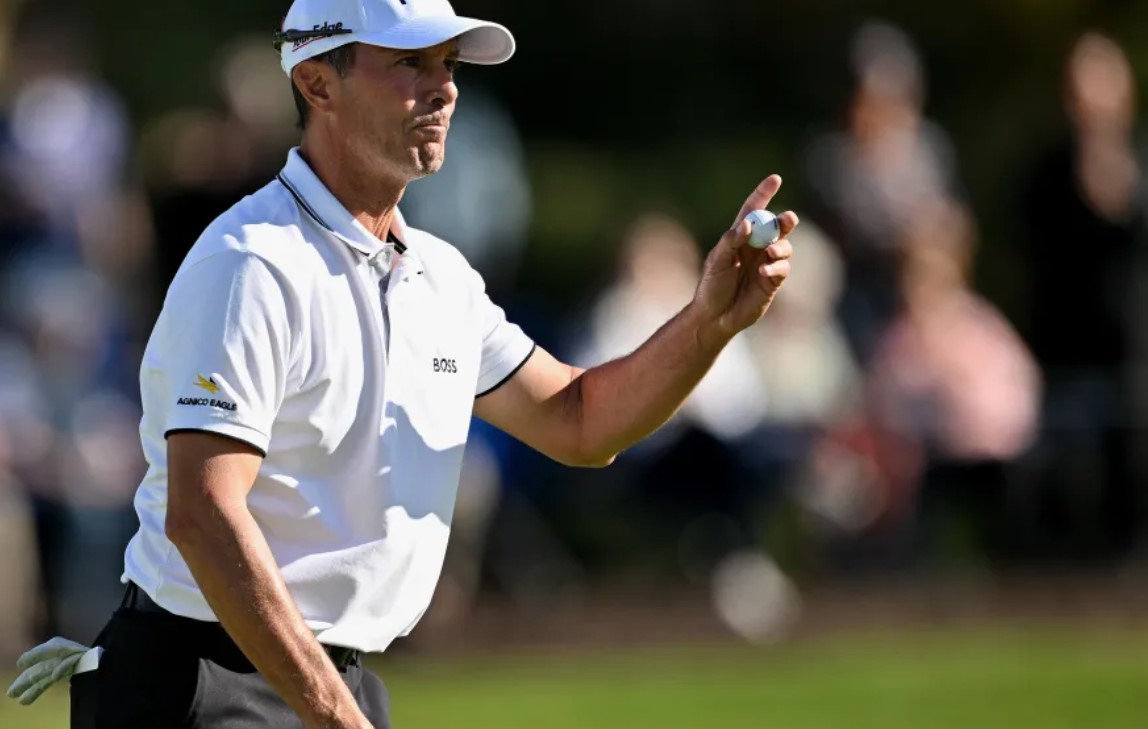 Mike Weir’s Incredible High Wind Hole-in-One: A Masterful Display