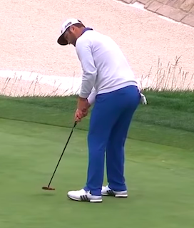 john-rahm-putting-ball