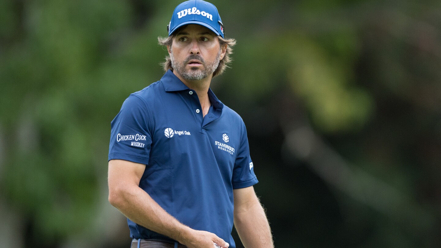 kevin-kisner-on-the-golf-course