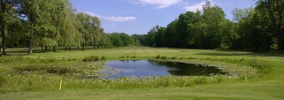 Candlewood Valley Country Club golf course