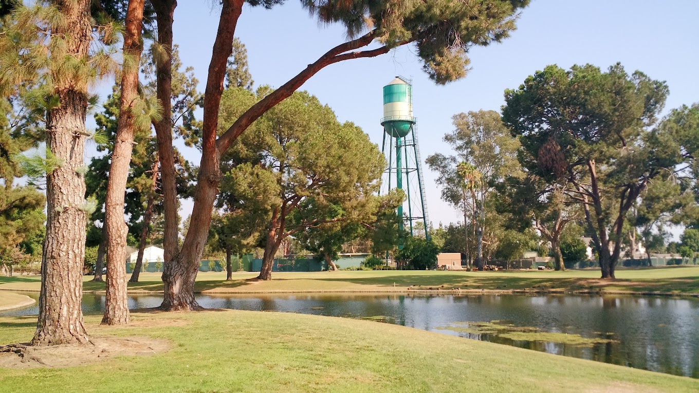 Los Amigos Country Club golf course